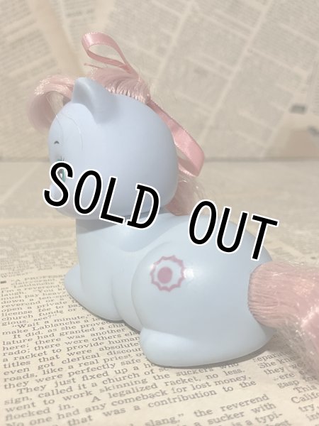 画像2: Little Pretty Kitty(Polished Paws/Peekablue) (2)