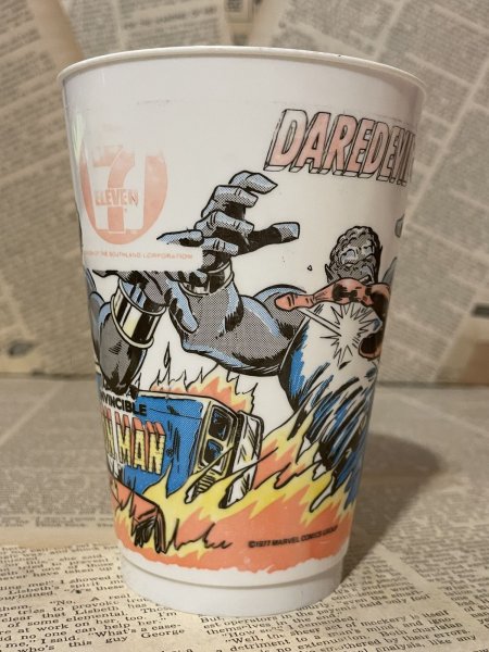 画像4: Marvel 7-11 Slurpee Cup(1977/Iron Man) MA-042 (4)
