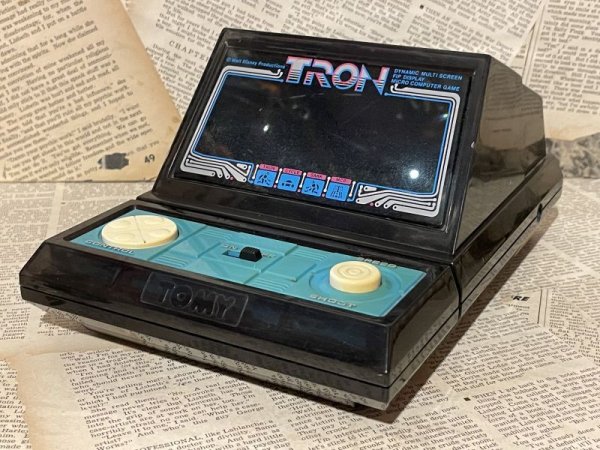 画像1: TRON/Tabletop Electronic Game(80s) (1)