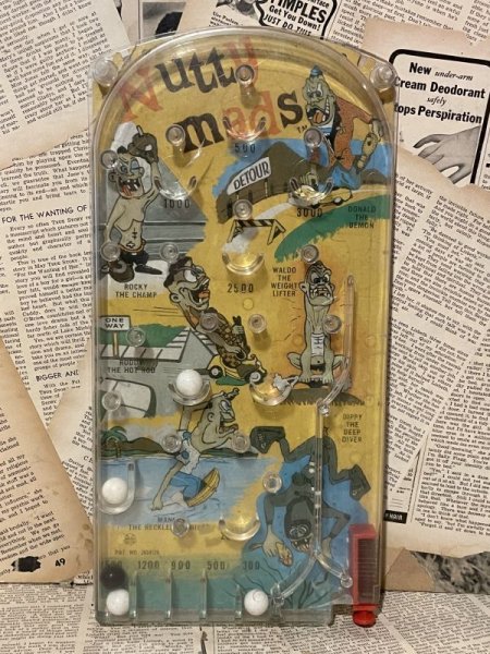 画像1: Nutty Mads/Action Bagatelle Pinball Game(60s) RF-013 (1)