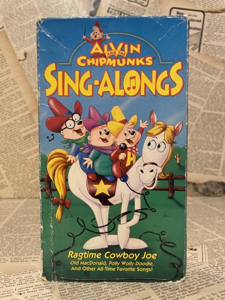 画像1: VHS Tape(Alvin and the Chipmunks/Sing-Alongs) (1)