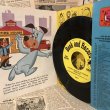 画像2: Huckleberry Hound/Book & Record(70s) (2)