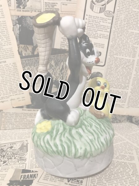 画像2: Tweety & Sylvester Cat/Music Box(1979) (2)