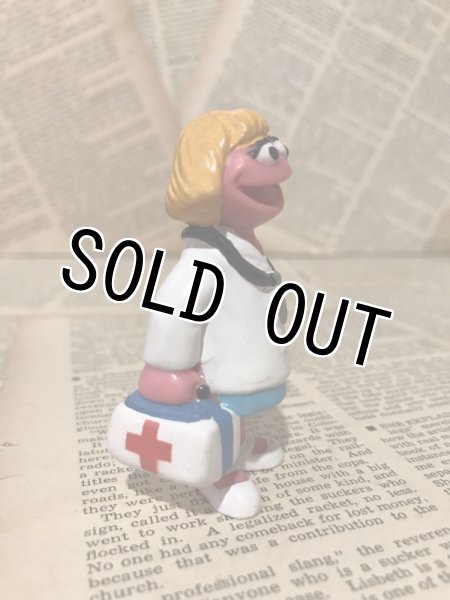 画像2: SESAME STREET/PVC Figure(Prairie Dawn/B) (2)