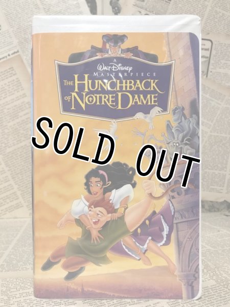 画像1: VHS Tape(The Hunchback of Notre-Dame) VT-013 (1)