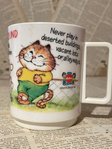 画像3: Vintage Plastic Mug(80s) FO-091 (3)