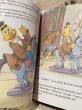 画像3: Sesame Street/Book(80s/What's Up in the Attic?) BK-116 (3)