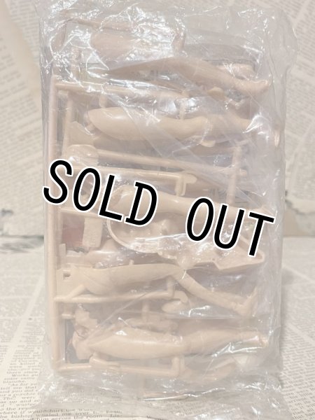 画像2: Vampirella/Plastic Model Kit(1971/Aurora) MT-167 (2)