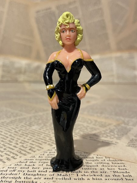画像1: Dick Tracy/PVC Figure(Breathless Mahoney) MO-420 (1)