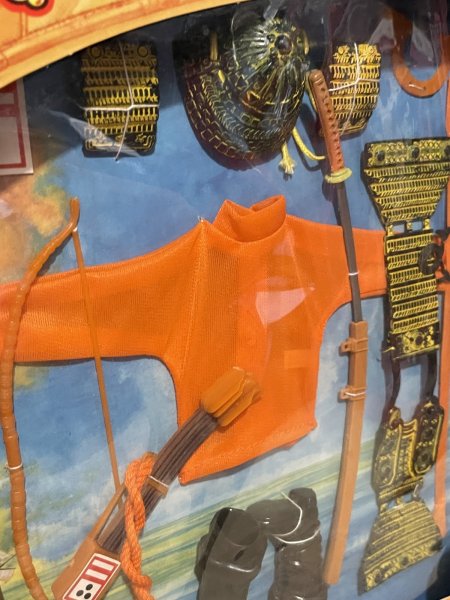 画像2: Fighting Furies/Outfit(The Kung Fu Adventure/MIB) OA-179 (2)