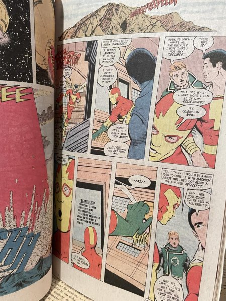 画像2: Justice League International/Comic(80s) BK-404 (2)