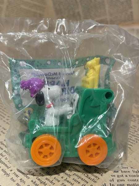 画像1: McD Happy Birthday/Meal Toy(1994/Peanuts) PN-084 (1)