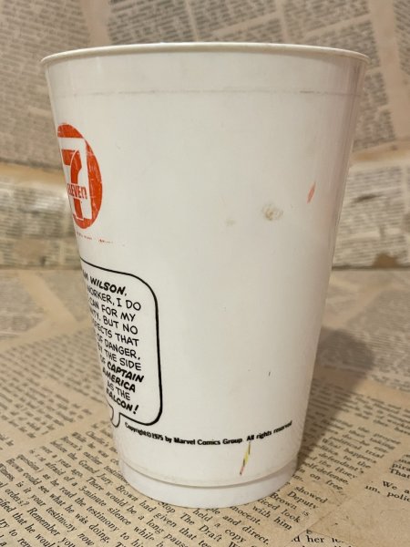 画像2: Marvel 7-11 Slurpee Cup(1975/The Falcon) MA-559 (2)