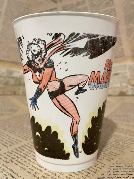 画像1: Marvel 7-11 Slurpee Cup(1977/Ms. Marvel) MA-558 (1)