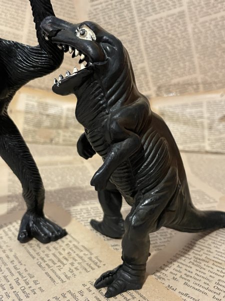 画像2: Kong & Dinosaur/Rubber Figure set(70s) MT-437 (2)