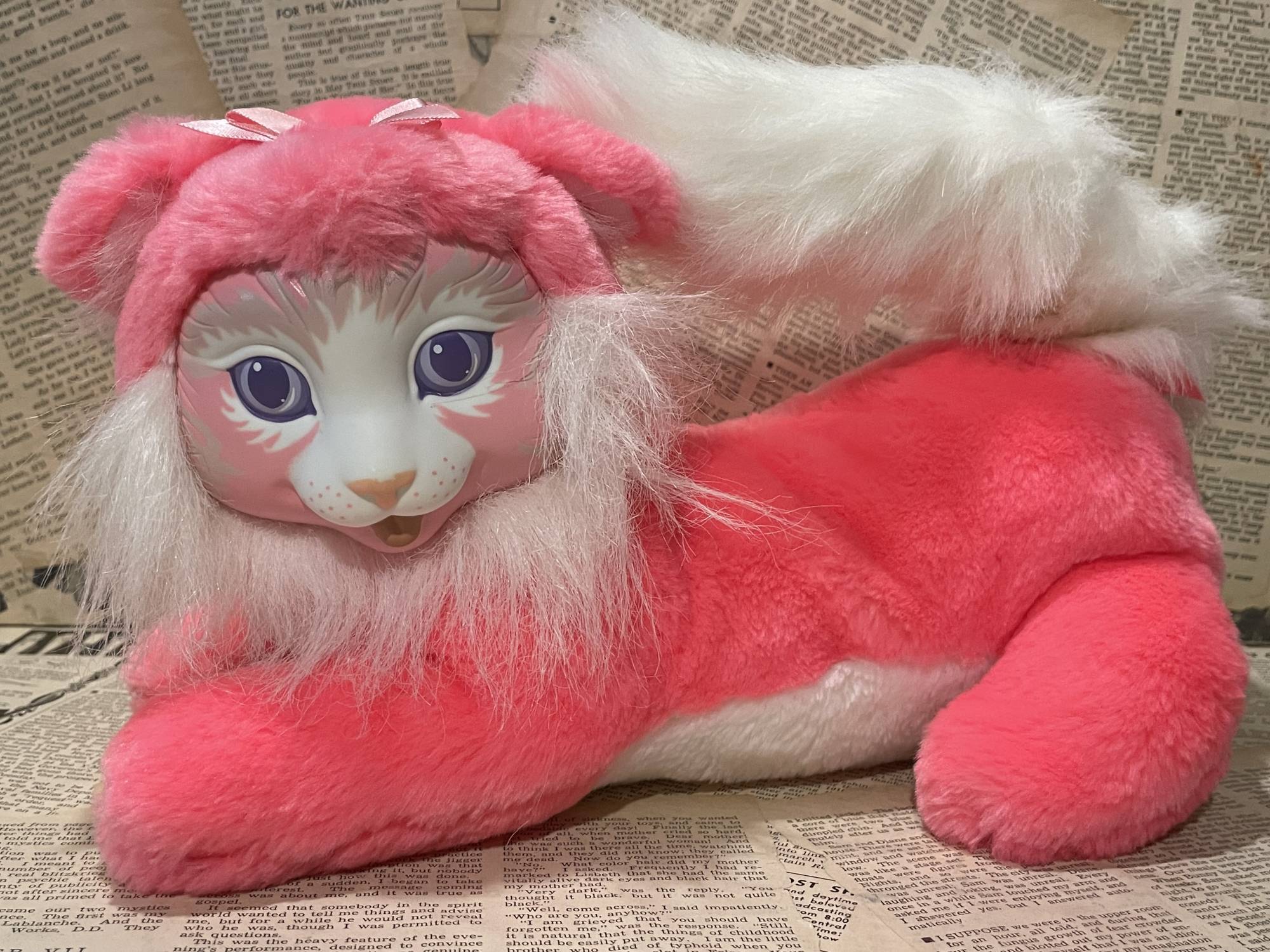 Kitty Surprise Plush 90s FO 078