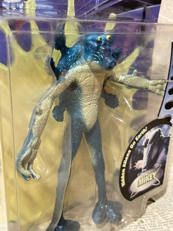 メン・イン・ブラック（MIB）」ベンダブルアクション